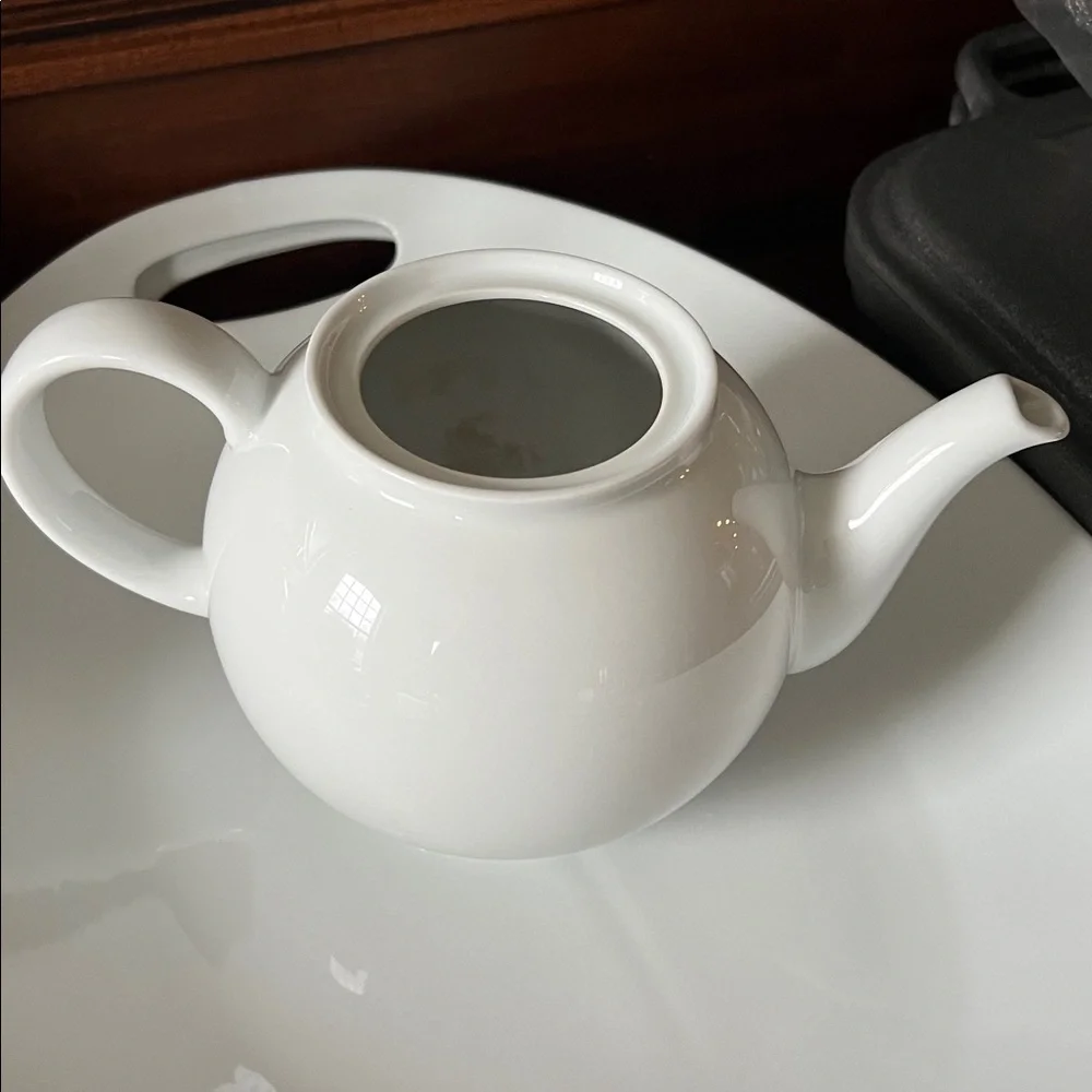 Arzberg White Porcelain Teapot